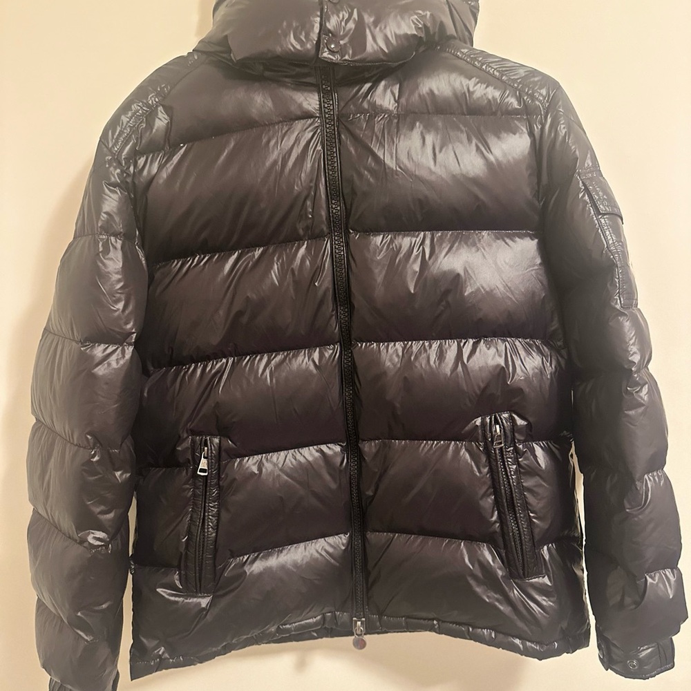 Authentic Moncler Maya Hooded Short Down Jacket - Picture 4 of 13
